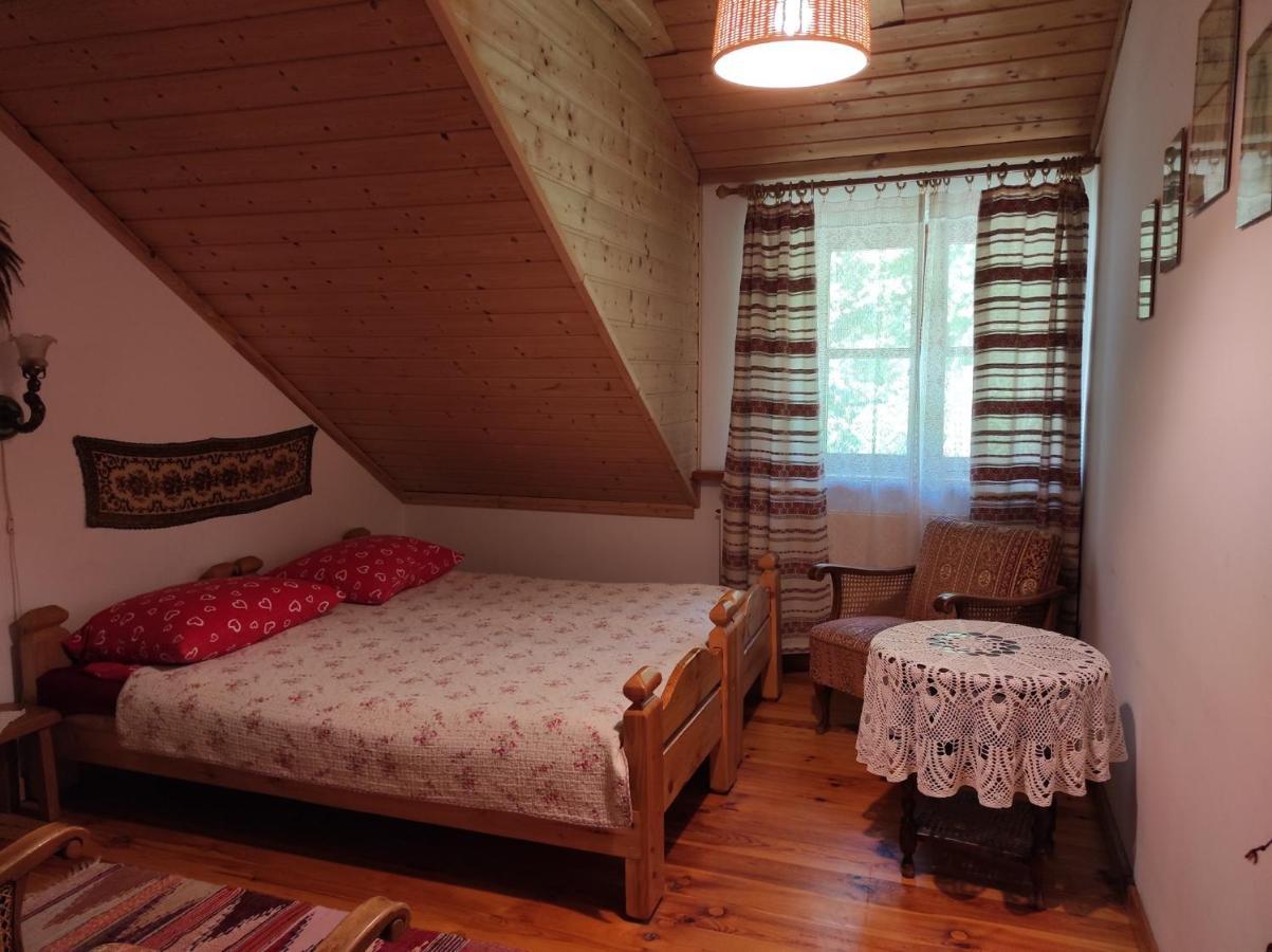Hajstra Hotel Krempna ภายนอก รูปภาพ