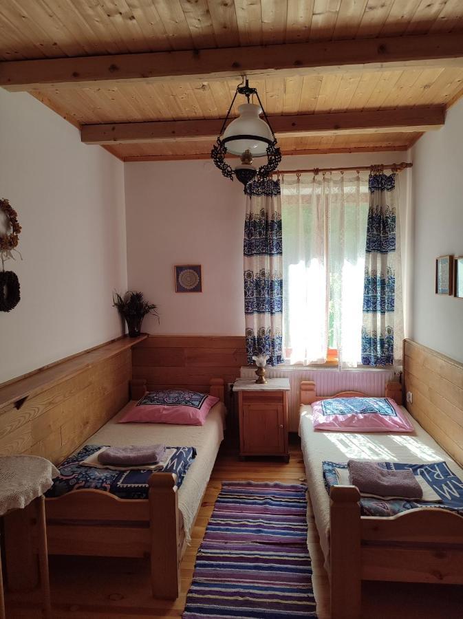 Hajstra Hotel Krempna ภายนอก รูปภาพ